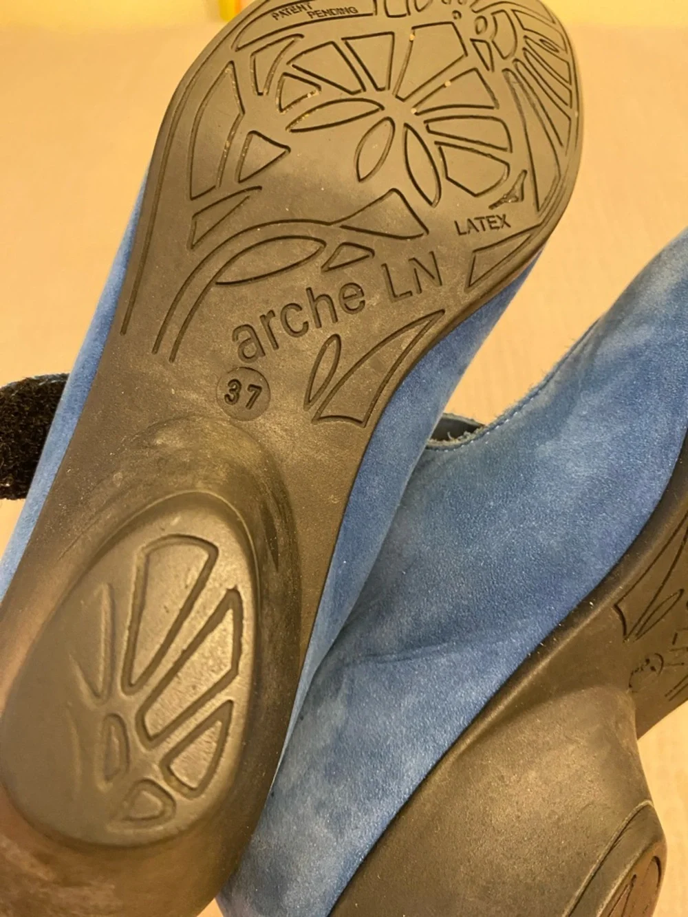 ARCHE Blue Suede Mary Jane Flats - Women's Comfort Slip-On. Size 37